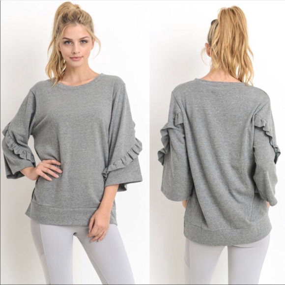 Mono B Tops - NEW!❗️LAST TWO❗️RUFFLED SLEEVE TOP💕